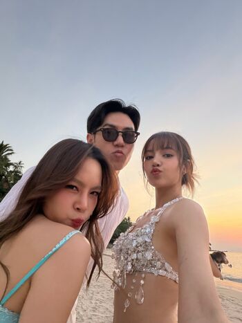 🔥 Lisa blackpink page leaked private photo uncensored full