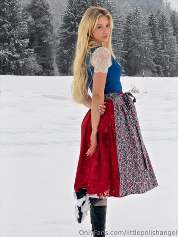 🔥 Littlepolilshangel  page leaked private photo uncensored full