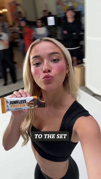 🔥 Livvy dunne  page leaked private photo uncensored full