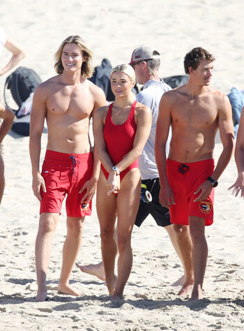 🔥 Livvy dunne  page leaked private photo uncensored full