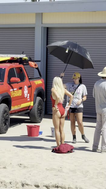 🔥 Livvy dunne  page leaked private photo uncensored full