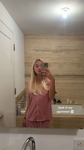 🔥 Livvy dunne  page leaked private photo uncensored full