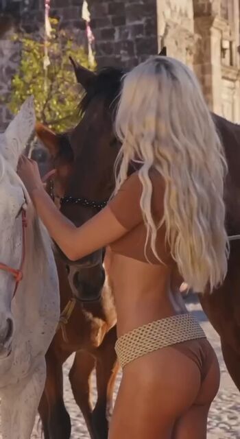 🔥 Livvy dunne  page leaked private photo uncensored full