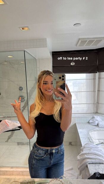 🔥 Livvy dunne  page leaked private photo uncensored full