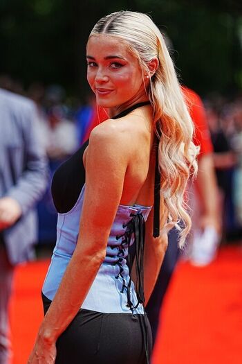 🔥 Livvy dunne  page leaked private photo uncensored full