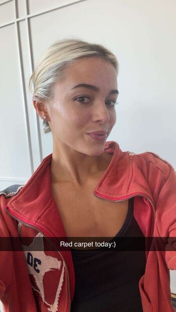 🔥 Livvy dunne  page leaked private photo uncensored full