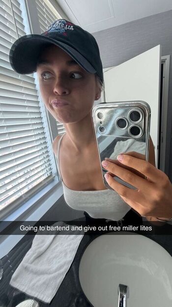 🔥 Livvy dunne  page leaked private photo uncensored full