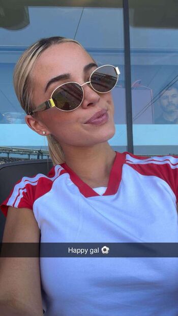 🔥 Livvy dunne  page leaked private photo uncensored full