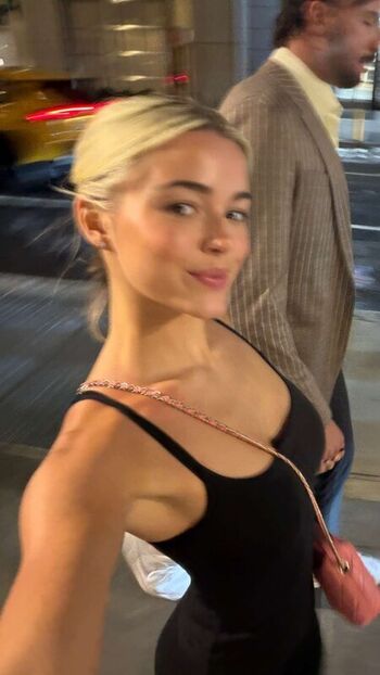 🔥 Livvy dunne  page leaked private photo uncensored full