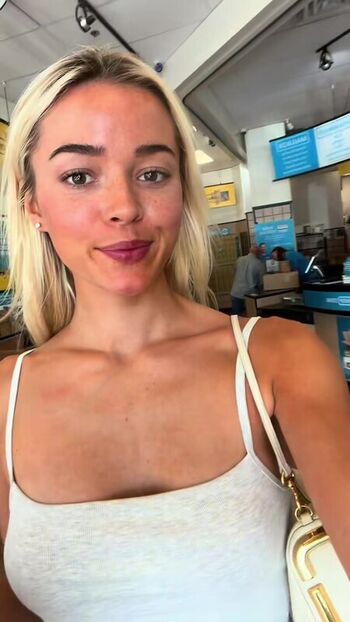🔥 Livvy dunne  page leaked private photo uncensored full