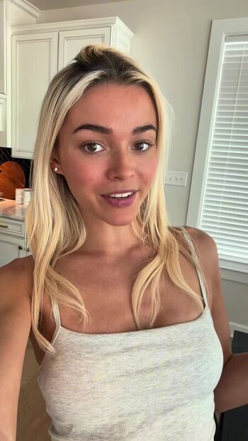 🔥 Livvy dunne  page leaked private photo uncensored full