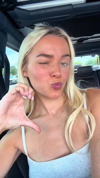 🔥 Livvy dunne  page leaked private photo uncensored full