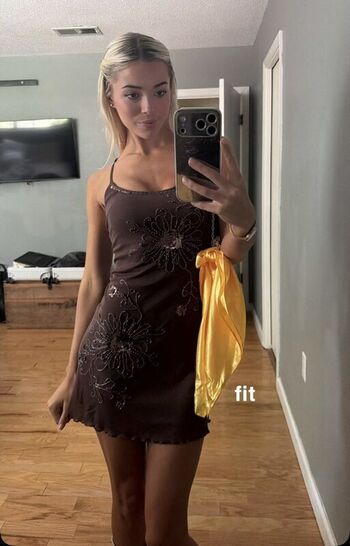 🔥 Livvy dunne  page leaked private photo uncensored full