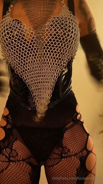 🔥 Lizzielestrange  page leaked private photo uncensored full