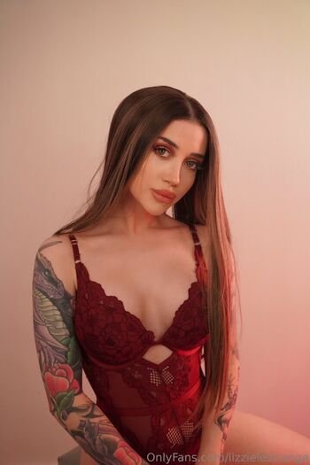 🔥 Lizzielestrange leaked private photo uncensored full