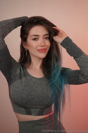 🔥 Lizzielestrange leaked private photo uncensored full