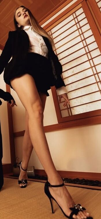 🔥 Lizzy greene leaked private photo uncensored full