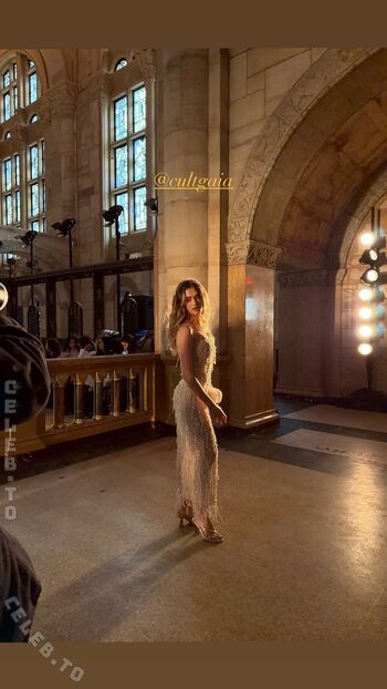 🔥 Lizzy greene leaked private photo uncensored full