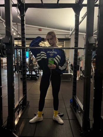 🔥 Lizzy greene leaked private photo uncensored full