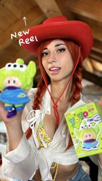 🔥 Lucrelisa  page leaked private photo uncensored full