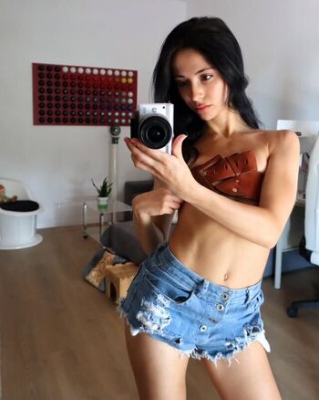 🔥 Lucrelisa leaked private photo uncensored full