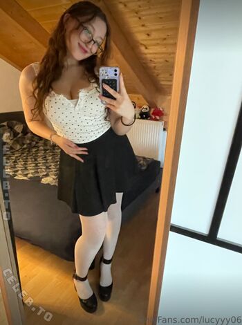 🔥 Lucyyy  page leaked private photo uncensored full