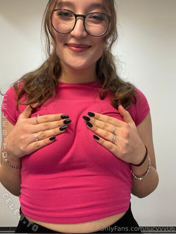 🔥 Lucyyy leaked private photo uncensored full