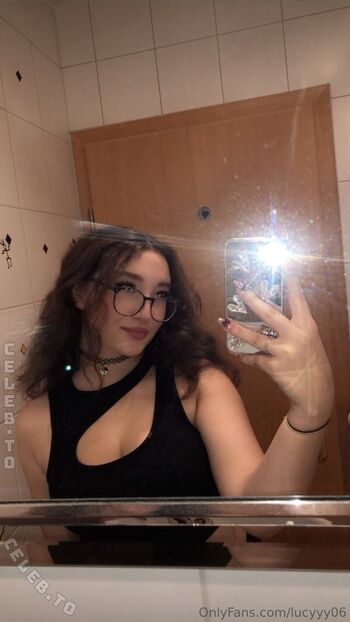🔥 Lucyyy leaked private photo uncensored full