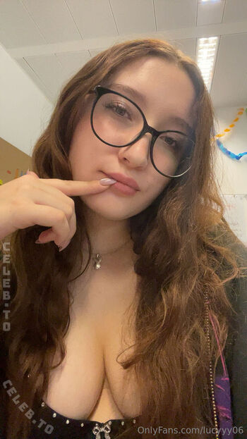 🔥 Lucyyy leaked private photo uncensored full