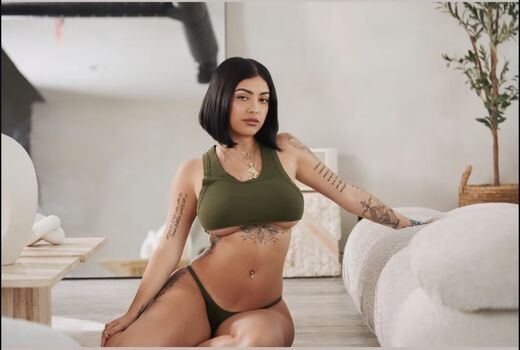 🔥 Malu trevejo  page leaked private photo uncensored full