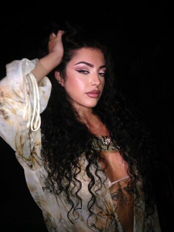 🔥 Malu trevejo  page leaked private photo uncensored full
