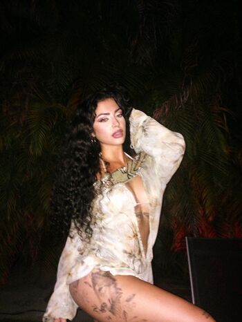 🔥 Malu trevejo  page leaked private photo uncensored full