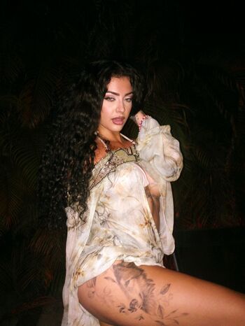 🔥 Malu trevejo  page leaked private photo uncensored full