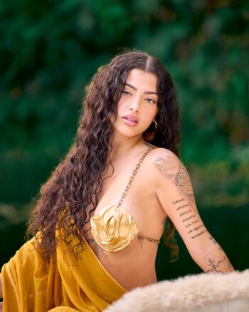 🔥 Malu trevejo  page leaked private photo uncensored full