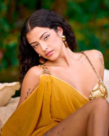 🔥 Malu trevejo  page leaked private photo uncensored full