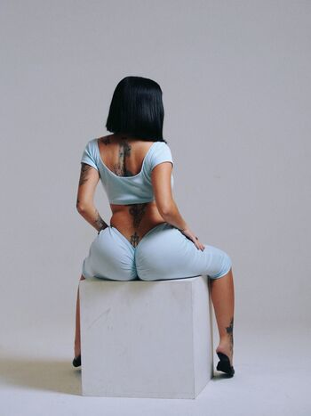 🔥 Malu trevejo  page leaked private photo uncensored full