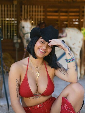 🔥 Malu trevejo  page leaked private photo uncensored full