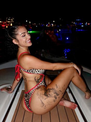 🔥 Malu trevejo  page leaked private photo uncensored full