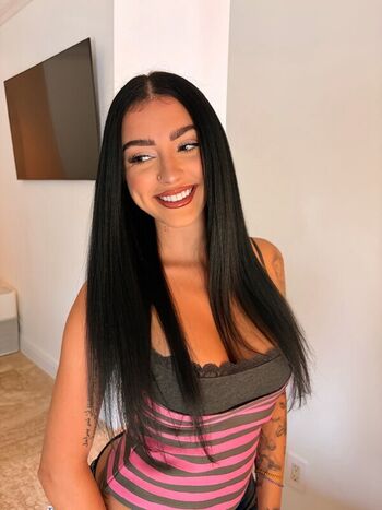 🔥 Malu trevejo  page leaked private photo uncensored full