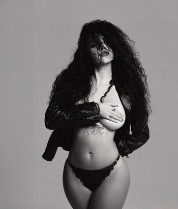 🔥 Malu trevejo  page leaked private photo uncensored full