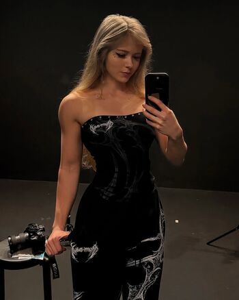 🔥 Marilynamberr leaked private photo uncensored full
