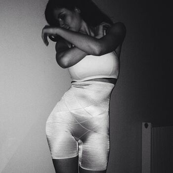 🔥 Marina diamandis leaked private photo uncensored full