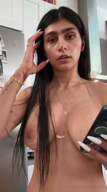 🔥 Mia khalifa  page leaked private photo uncensored full