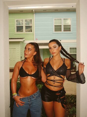 🔥 Mia miecz leaked private photo uncensored full