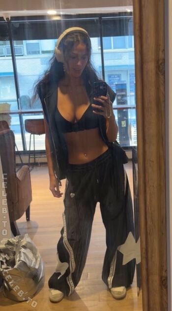 🔥 Mia wynn page leaked private photo uncensored full
