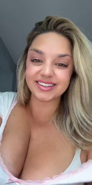 🔥 Michhelleex page leaked private photo uncensored full