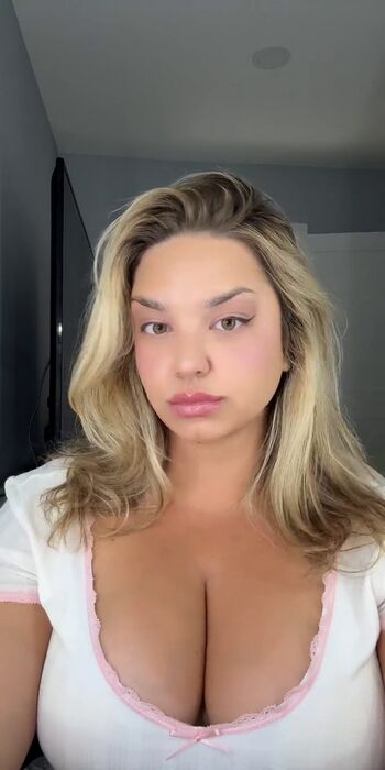 🔥 Michhelleex page leaked private photo uncensored full