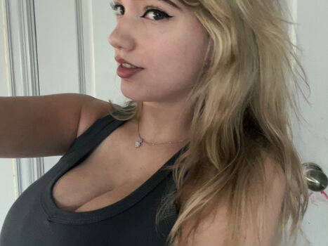 🔥 Mikahhlynn page leaked private photo uncensored full