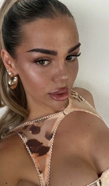 🔥 Milaneedls leaked private photo uncensored full