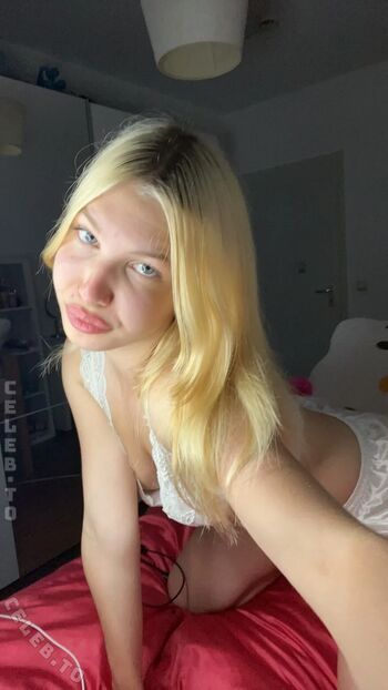 🔥 Milaxoxoo leaked private photo uncensored full